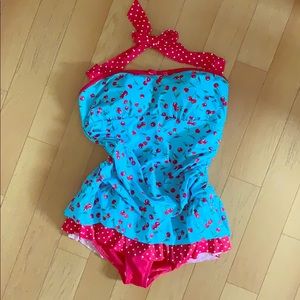 Suddenly Slim Catalina Skirted One Piece Swimsuit